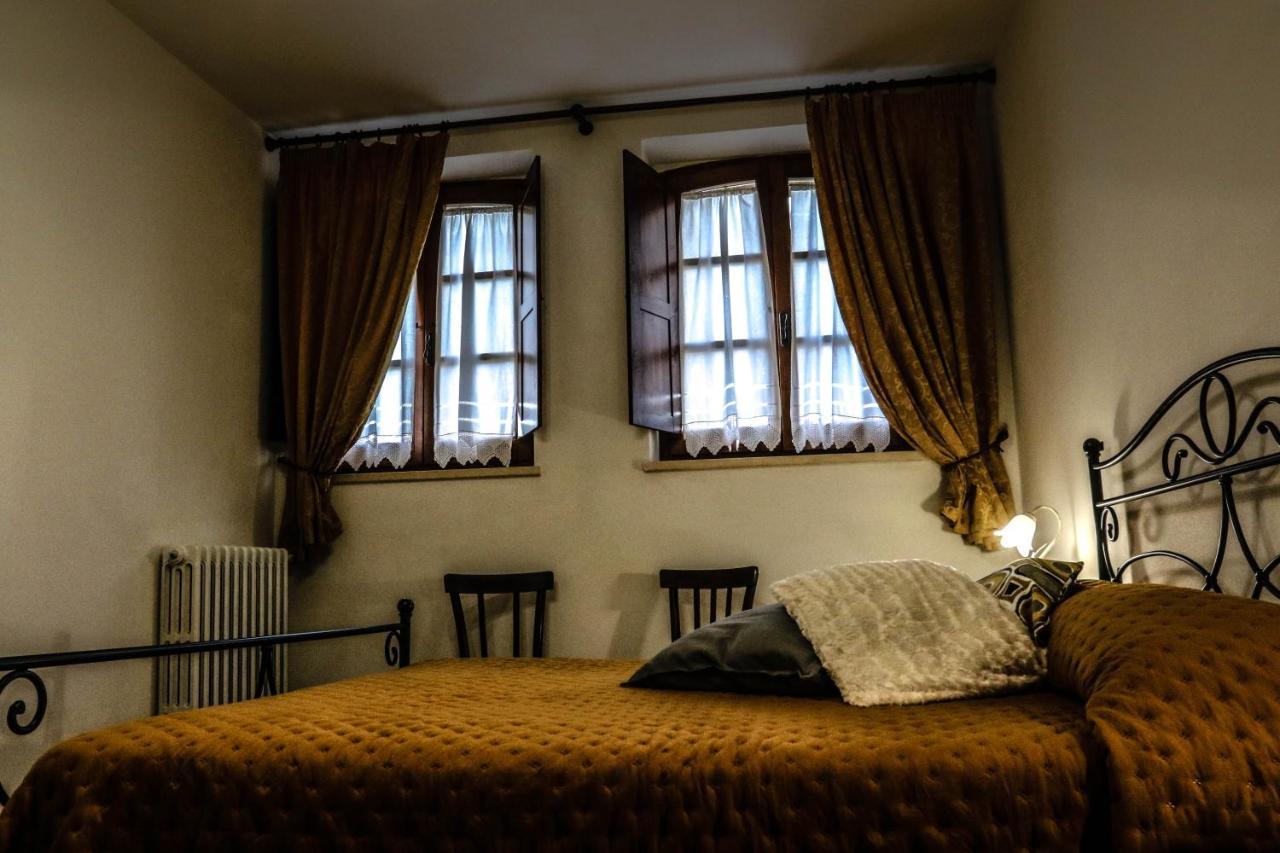 Agriturismo Bombina Montisi ภายนอก รูปภาพ
