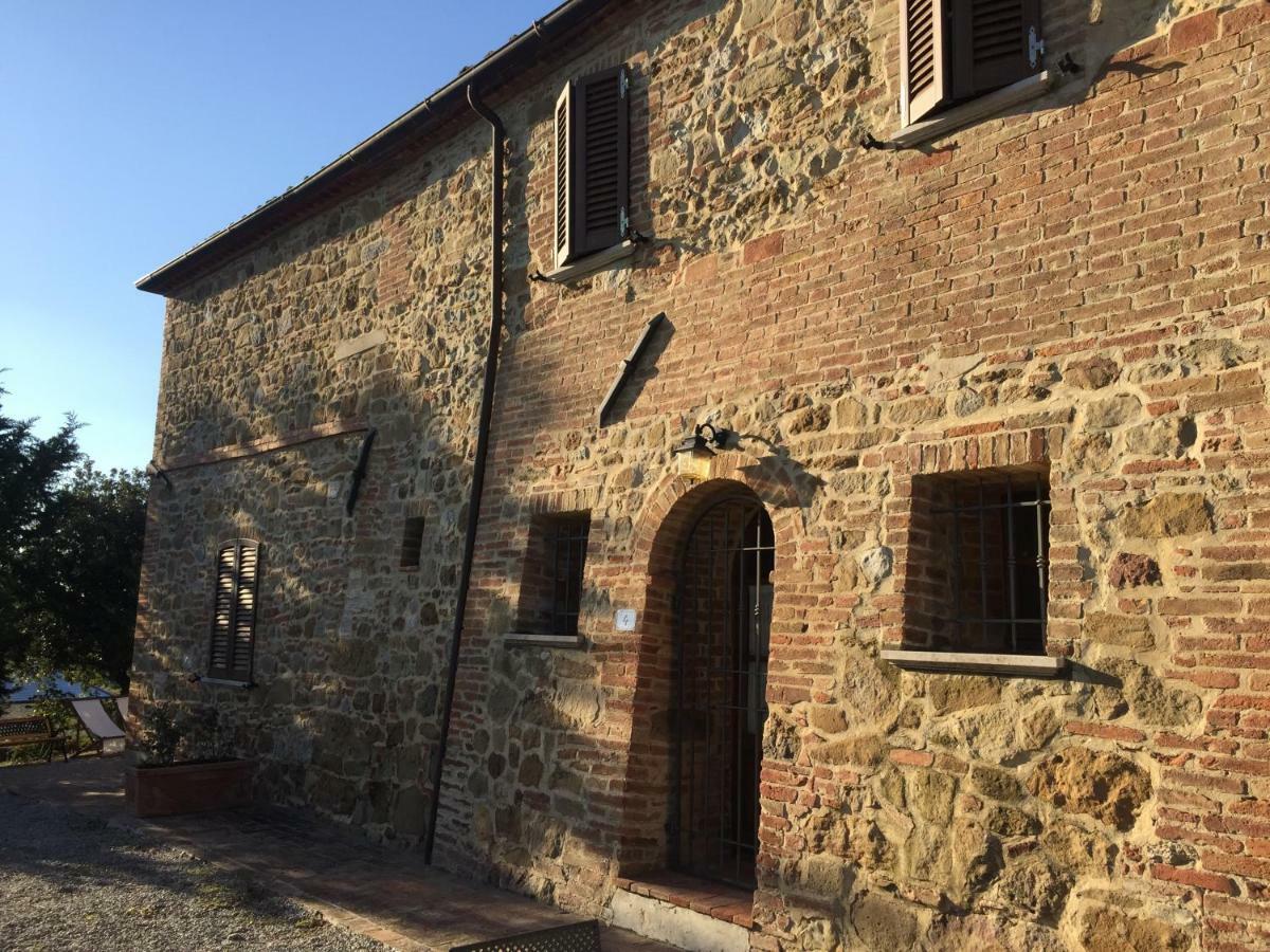 Agriturismo Bombina Villa Montisi ภายนอก รูปภาพ